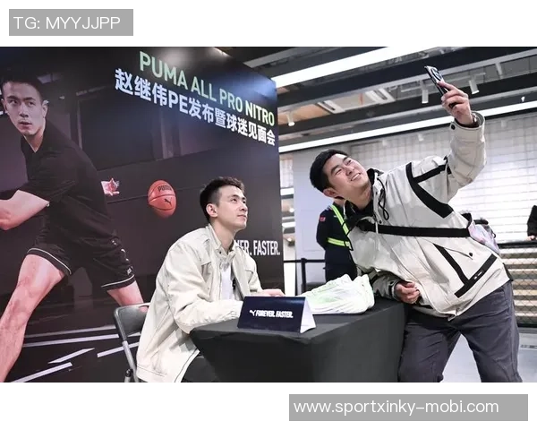 赵继伟称周鹏为低估的英雄贡献巨大攻防两端表现突出 赵继伟称周鹏为低估的英雄贡献巨大攻防两端表现突出